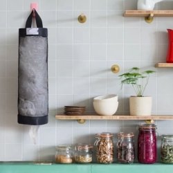 جا کیسه نایلون توری به همراه آویز